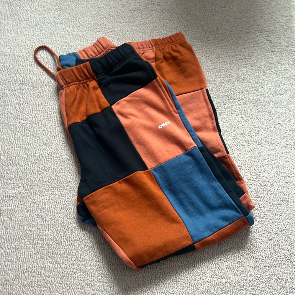 obey colorblock sweatpants